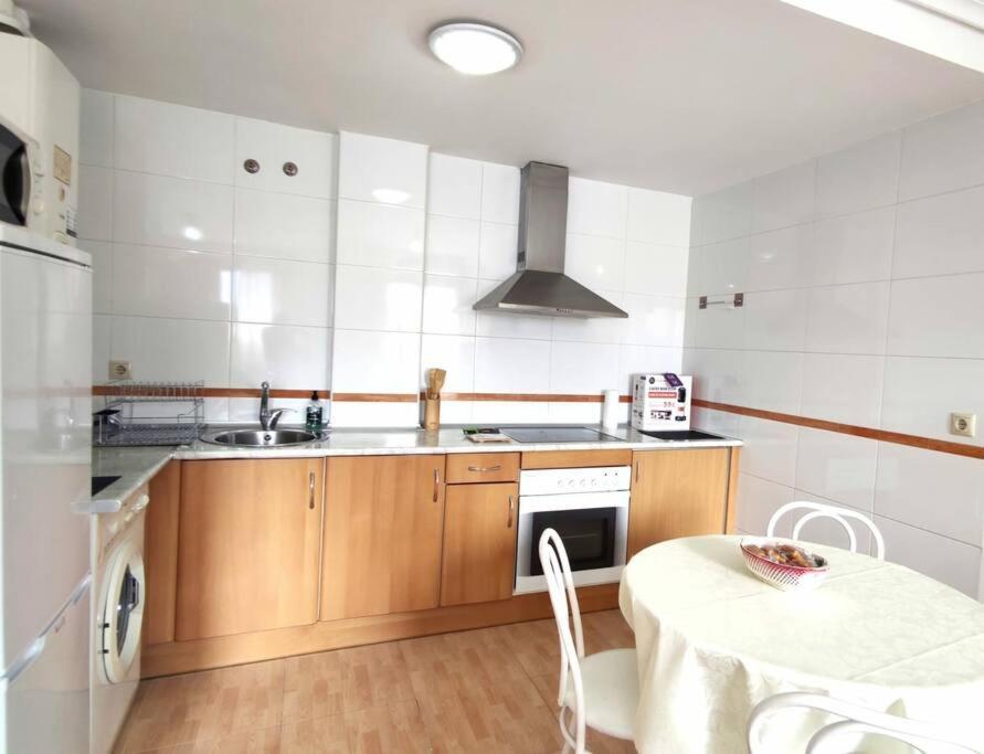 Apartamento La Emisora Ponferrada Eksteriør billede